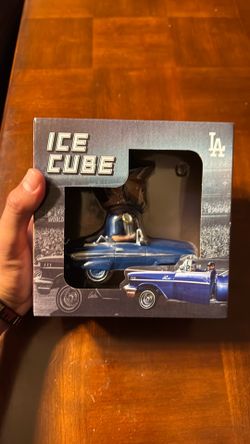 Ice cube Dodgers bobblehead