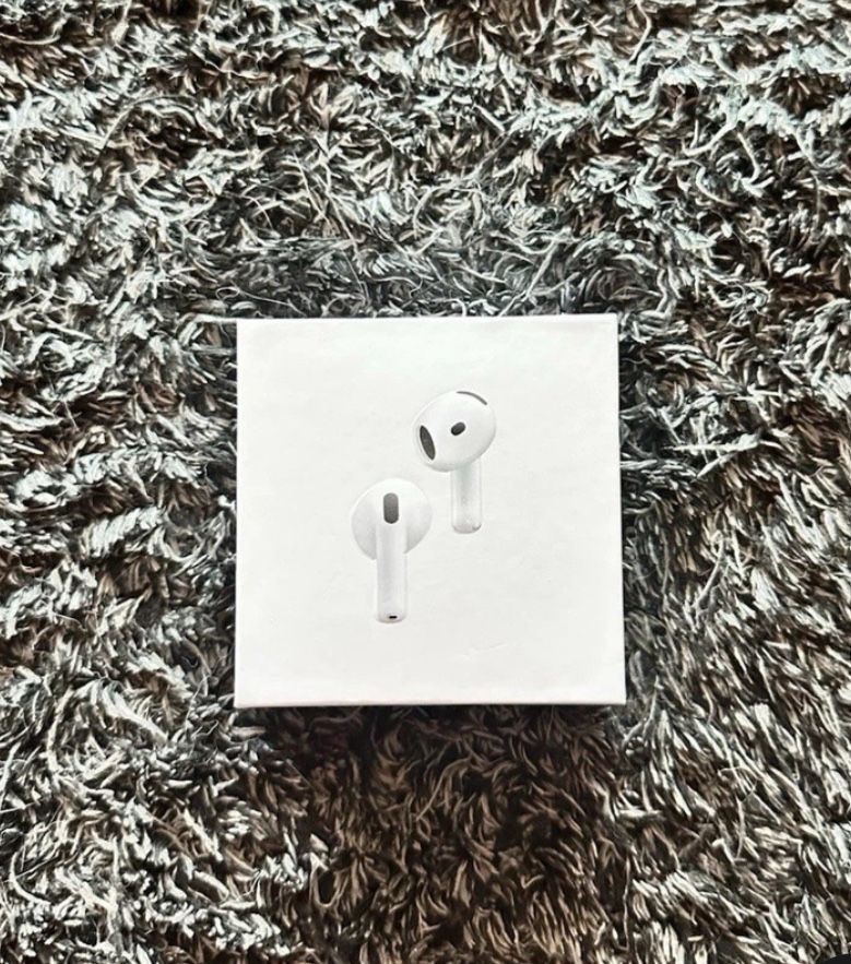 Apple AirPods 4th Generation (ANC)