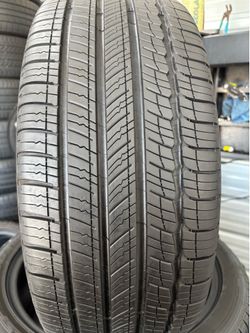 Michelin-235/45/18