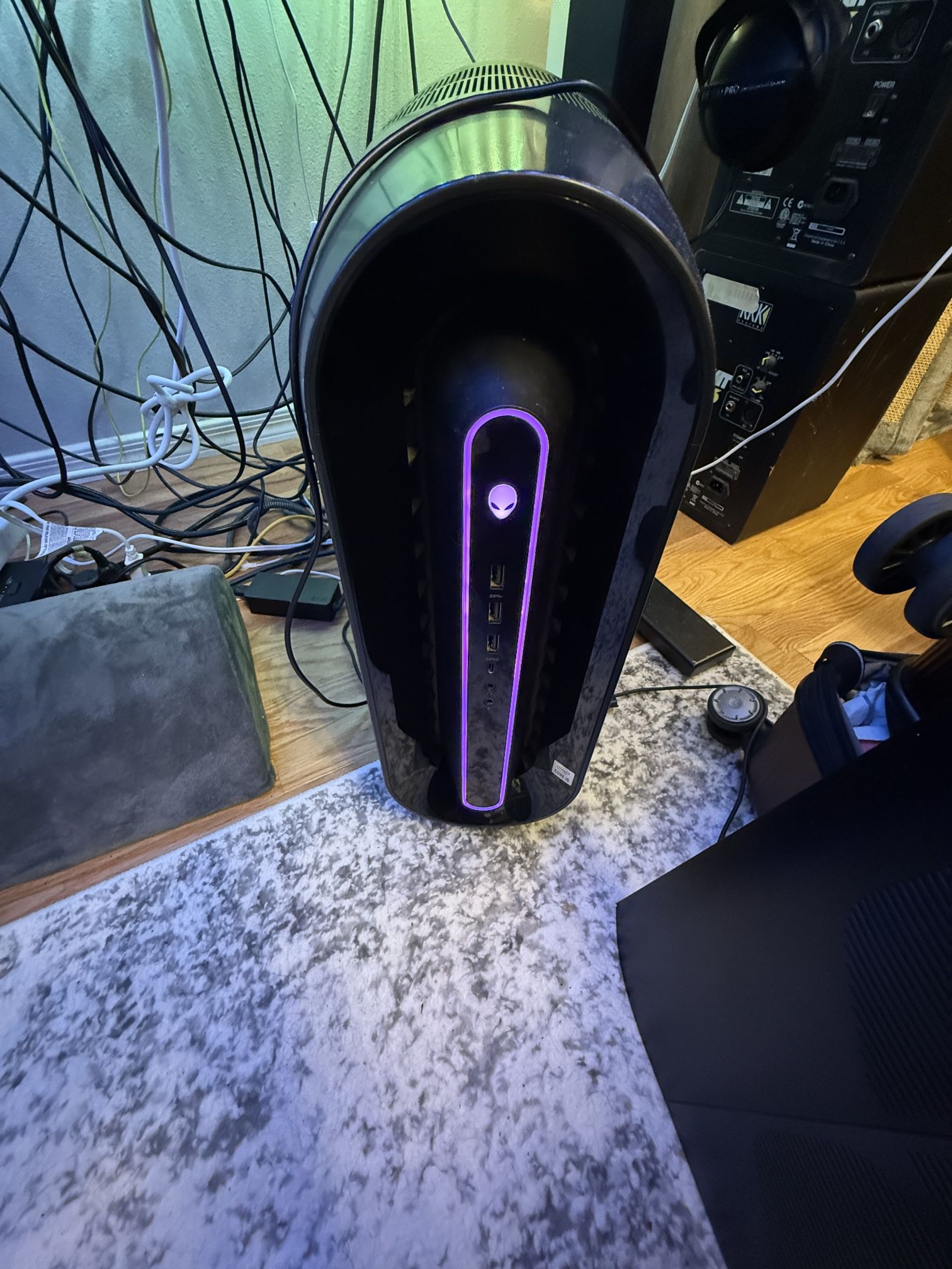 Alienware Gaming Setup – Aurora R11 + 38” AW3821DW Ultrawide Monitor – 64GB RAM, RX 6600