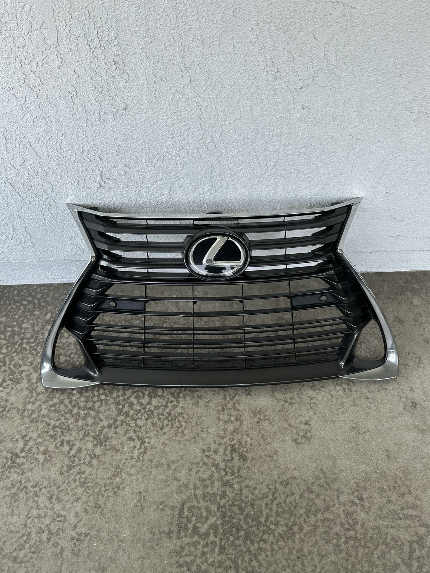 2016-2020 LEXUS GS 350 GRILL
