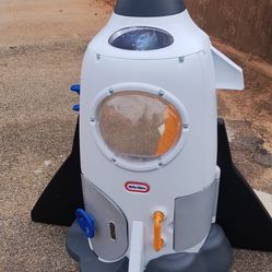 Little Tike Adventure Rocket 