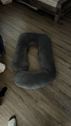 Pregnancy Pillow