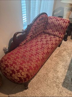 Victorian Style Swan Lounge