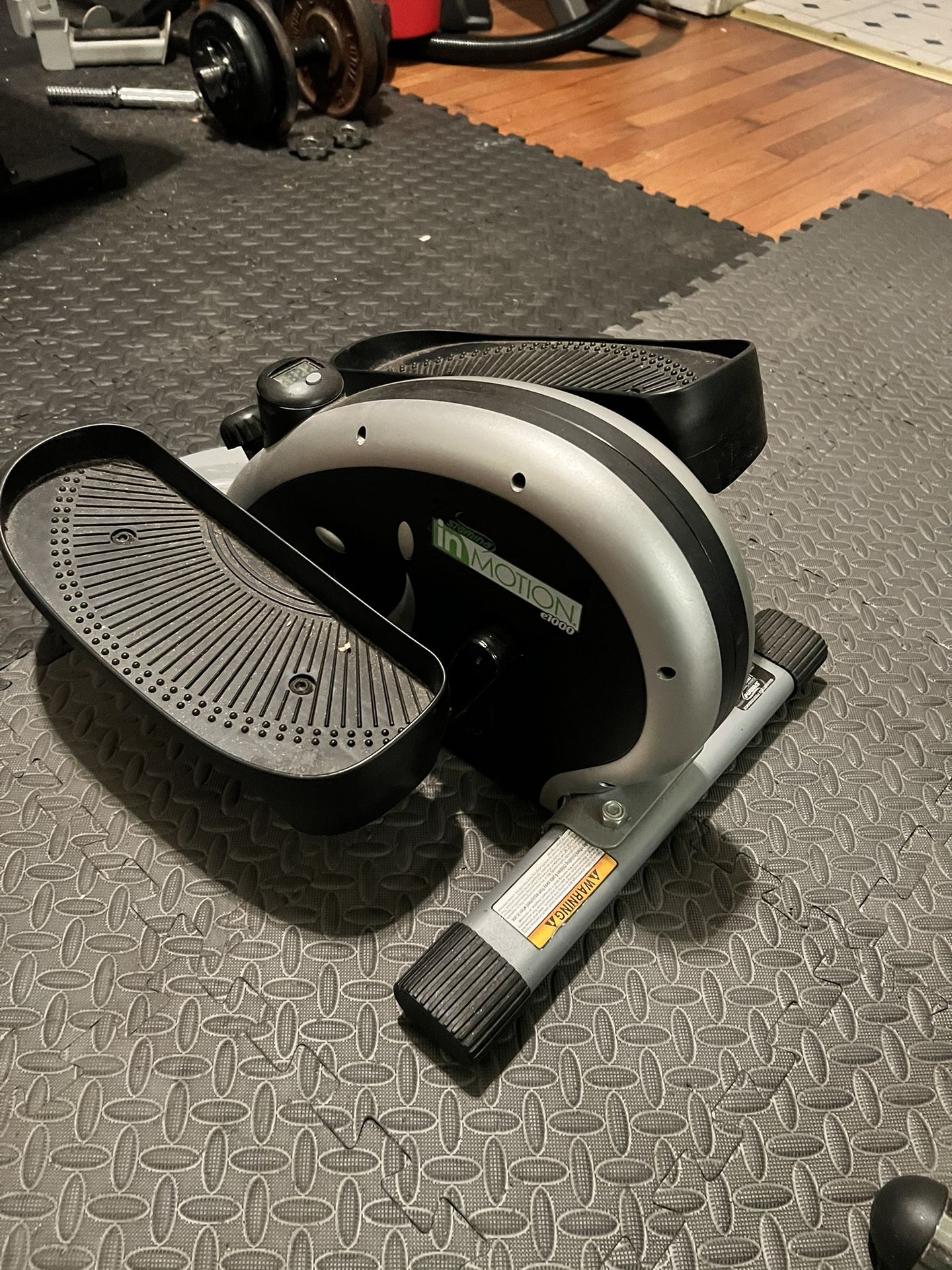 Stamina InMotion E1000 Elliptical Trainer for Sale in Greensboro, NC