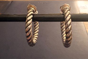 David Yurman sterling silver hoop earrings