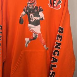 Cincinnati Bengals Joe Borrow Hoodie Pre Owned Size XL