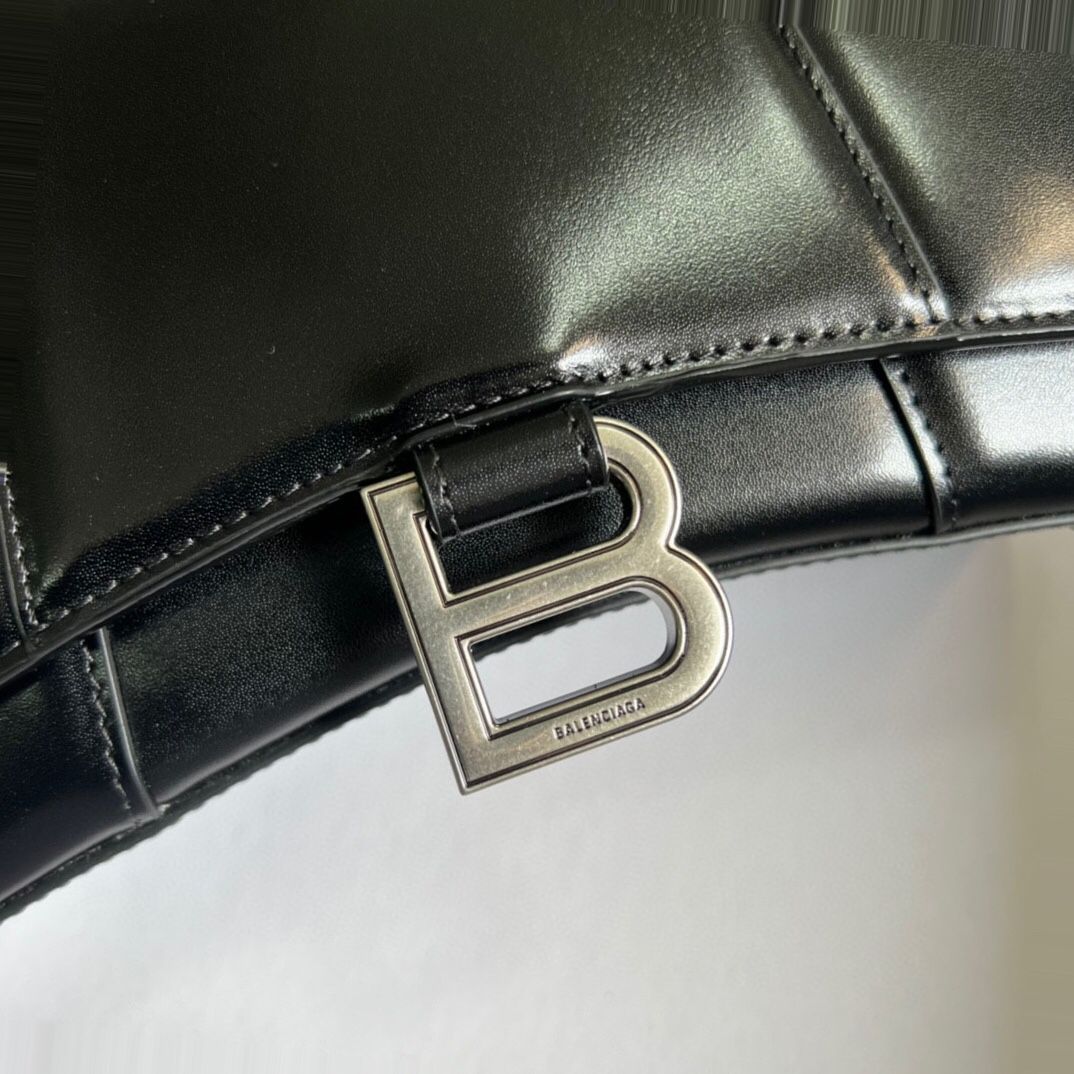 Gucci Balenciaga Hourglass Bag for Sale in Concord, NC - OfferUp