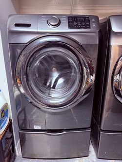 Samsung front loader with pedestals