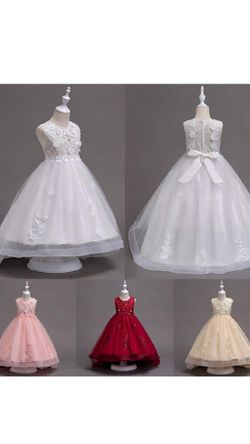 for girls bow sale!!! hurry up while supplies last!!!