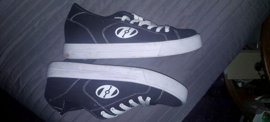 Men's 12 Heelys 40$