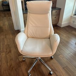 White Leather Office Chairs 