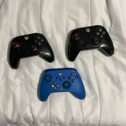 Xbox One Controllers 