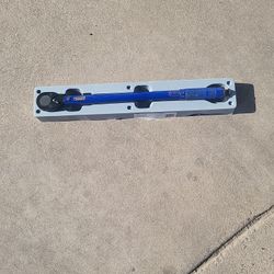 Torque wrench