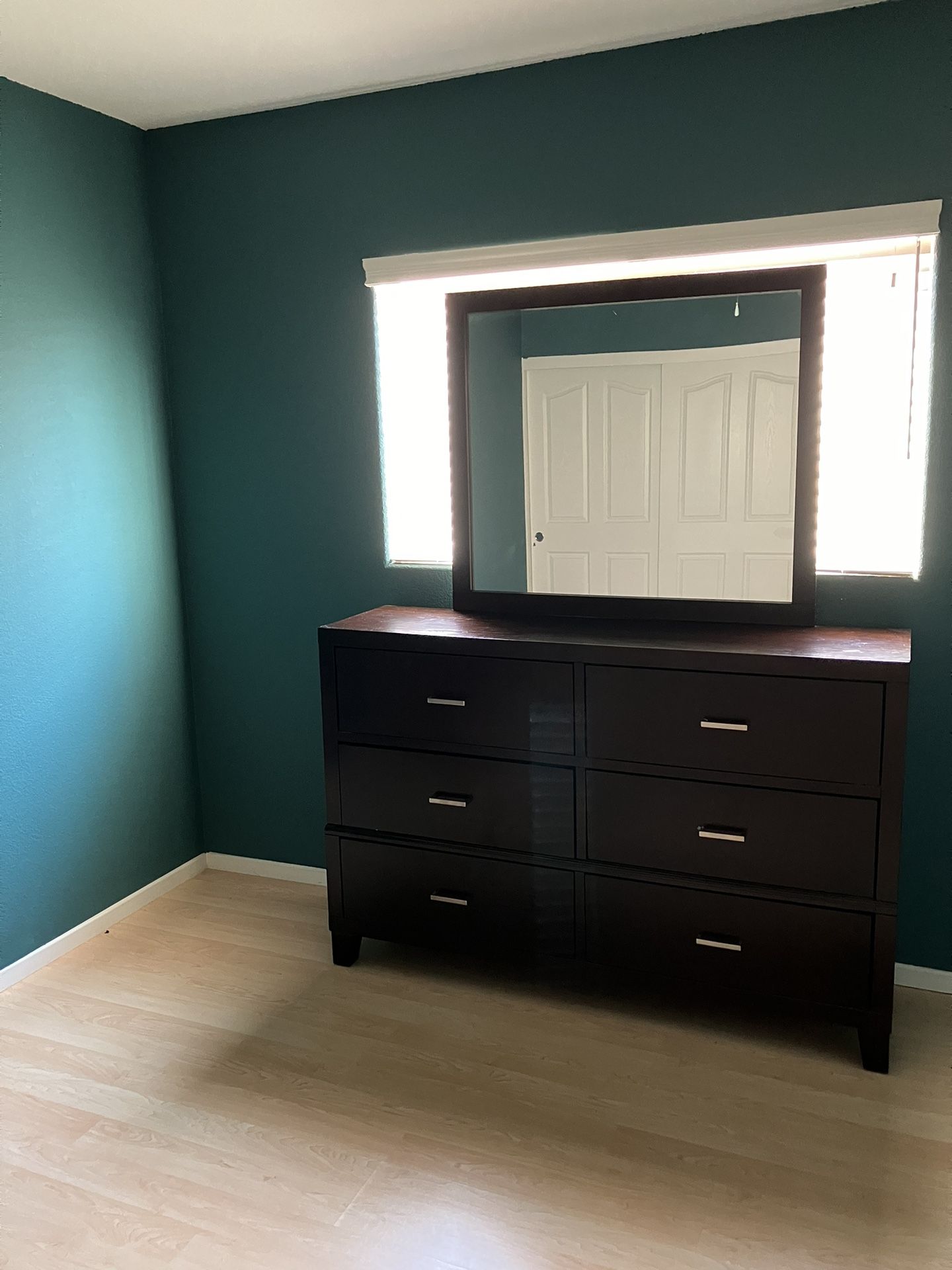 Espresso color dresser/mirror 