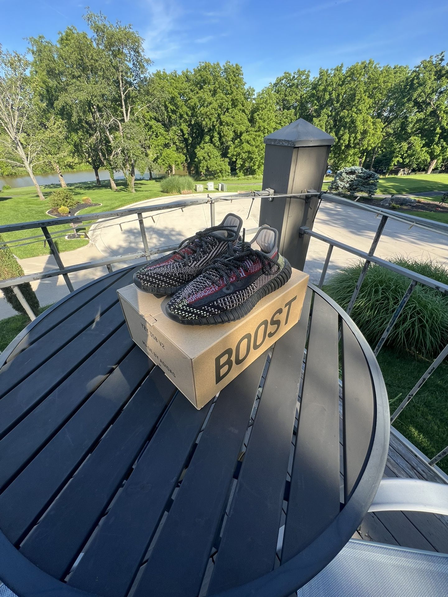 Yeezy 350 V2 Yecheil (REFLECTIVE) Size 5.5 Mens