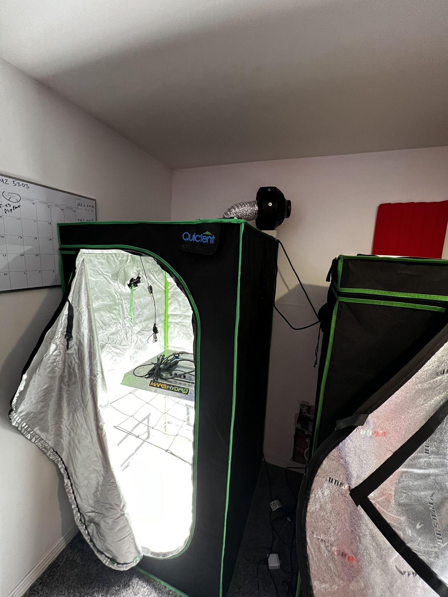 Mars Hydro 300 Watt Light With Tent, Air Filtration And A Solight Seed Started Kit Never Used