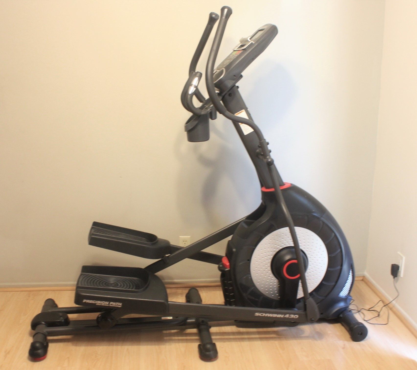Schwinn 430 Elliptical Cross-Trainer Exercise Workout Machine Fitness Home Gym