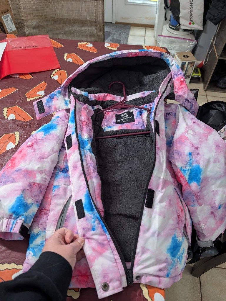 Girls Size 6-7 Snow Coat
