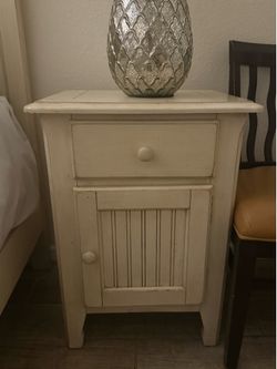 Night stands