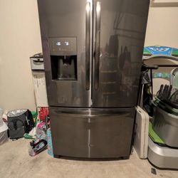 Refrigerator : I Offer Delivery 