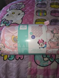 Minnie Mouse outdoor blanket