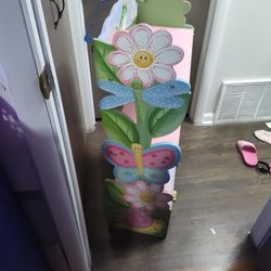 Flower And Butterfly Shelving Unit With Drawer By Teamson Design 