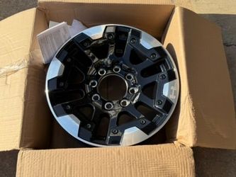 1 OEM 18” 2025 Hummer EV Wheel Rim 8x6.5   8x165.1 bolt pattern fits many gmc chevy ram trucks   firm price