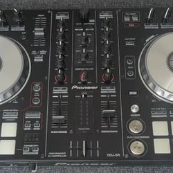 DJ Controller