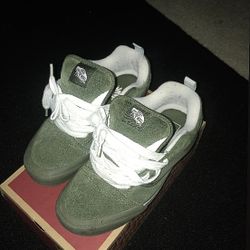 knu skool vans