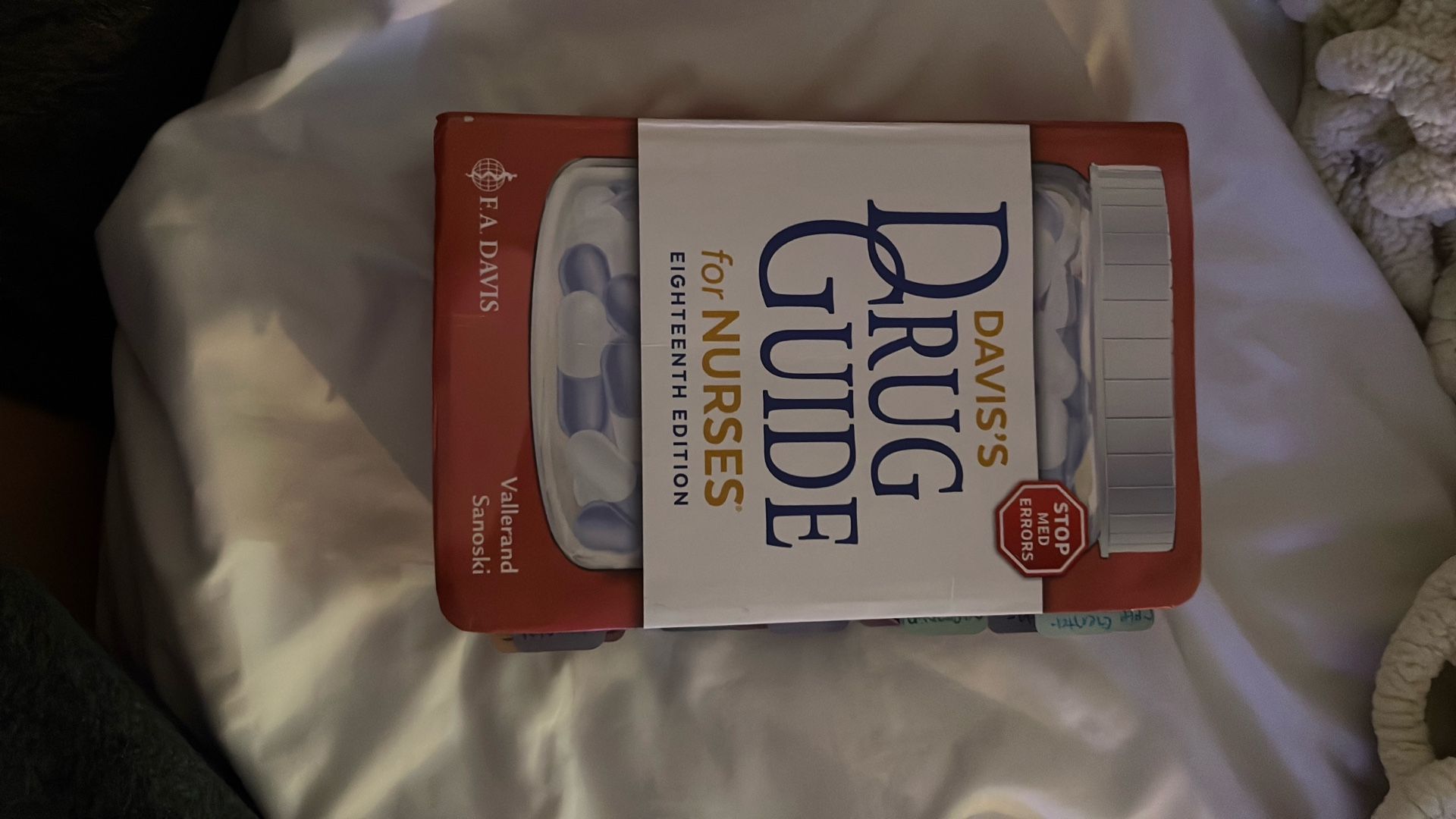 Davis Drug Guide Book