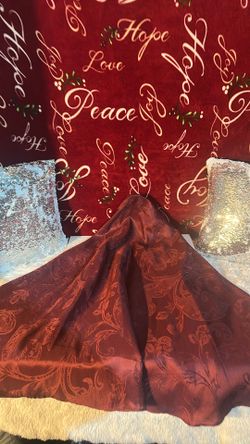 burgundy round tablecloth 70