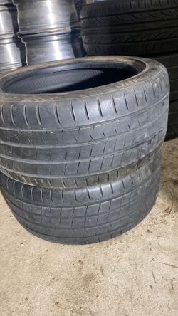 Two tires 265/40/18 Kumho 50%