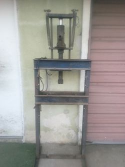 Shop press