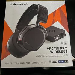 Artics Pro Wireless Gaming Headset
