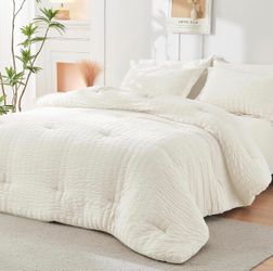 (J-51) King Comforter Set - 7PCS Bed in a Bag, Seersucker Bedding Set, Ivory OEKO-TEX Certified, All Season Comforter with Sheets, Down-Alternative Fi