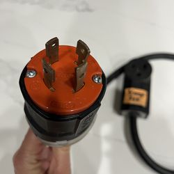 220 V Conversion Plug