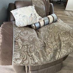 Cal King Comforter Set
