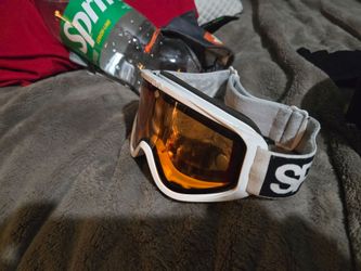 Spy goggles