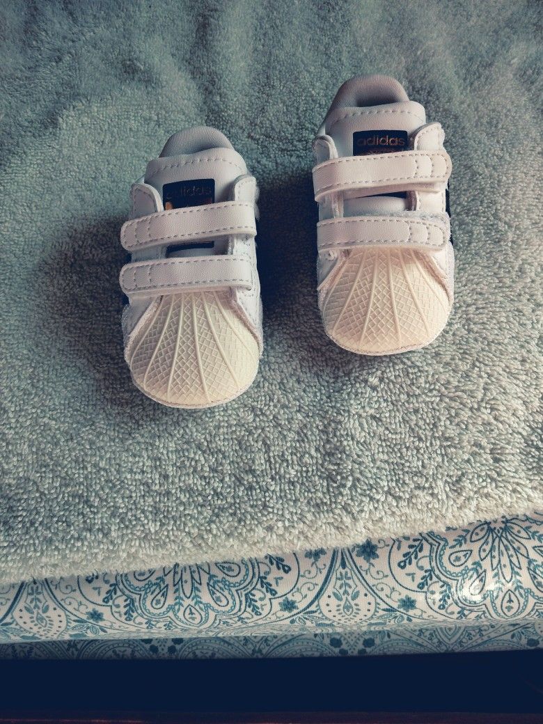 Newborn Adidas Size 1