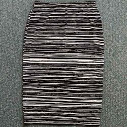 Premise Studio Black & White Spandex Midi Pencil Skirt( L)
