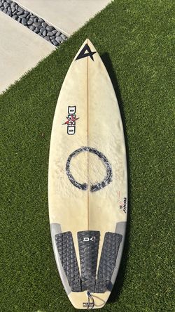 DHD Surfboard