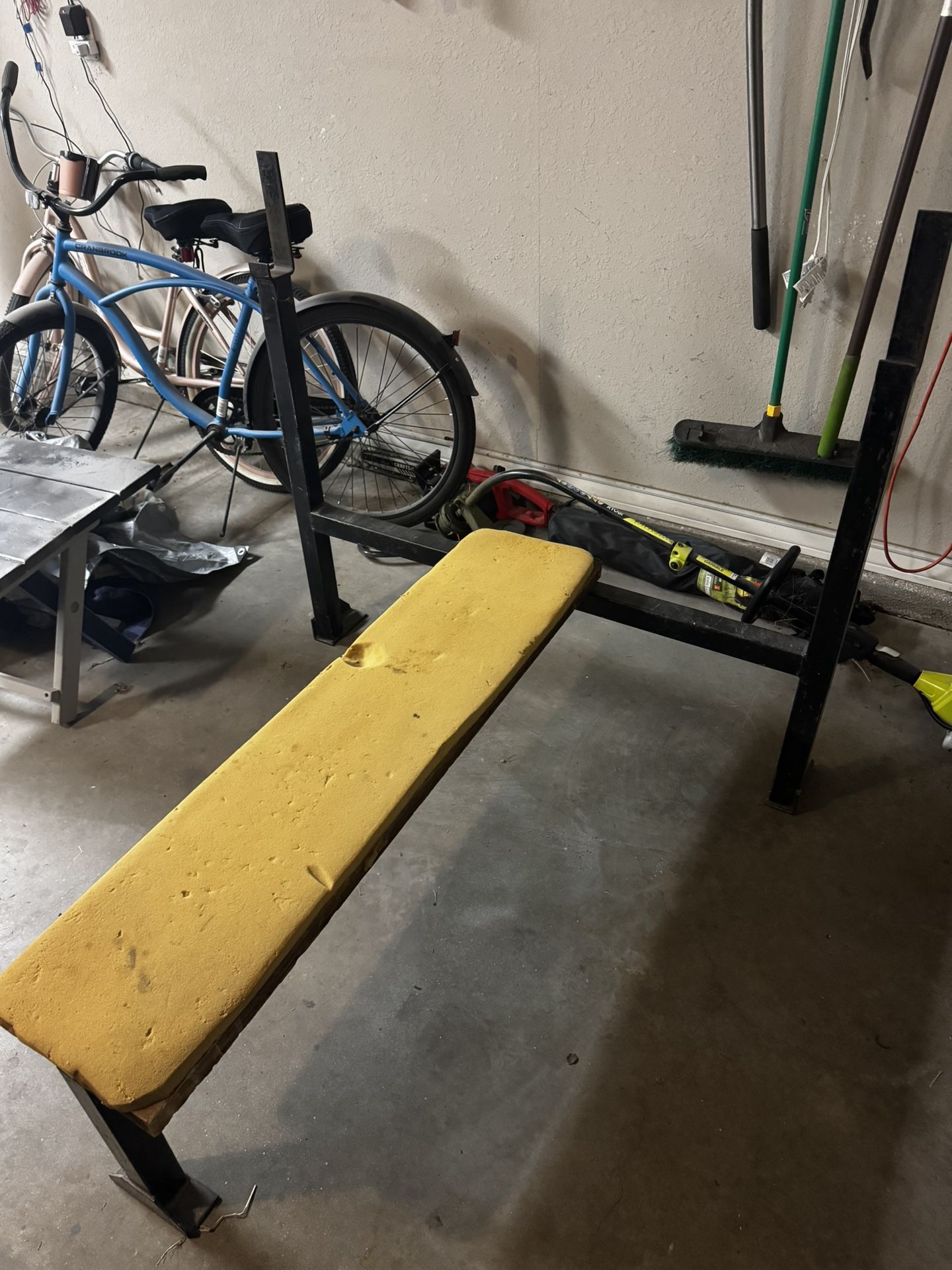 Weight Bench - No Weights Or Bar