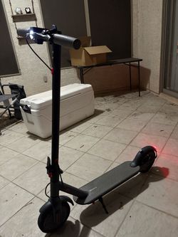 Qlaway electric scooter