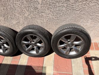 Bridgestone Dueller HT 265/70/18