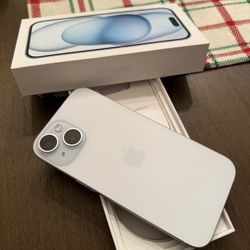 iPhone 15 128 GB *UNLOCKED* 