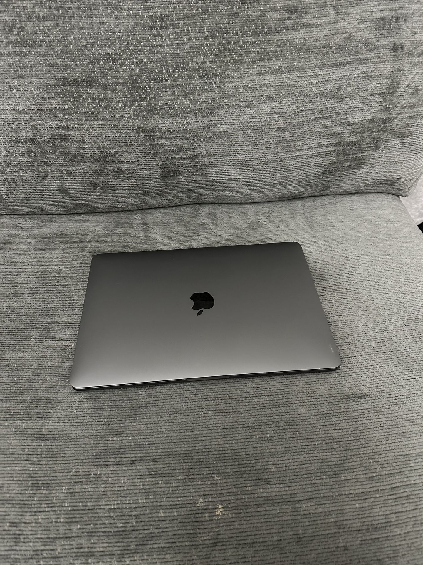 Apple MacBook Pro M1