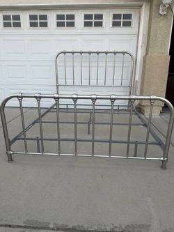 Quality Metal Queen Size Bed Frame