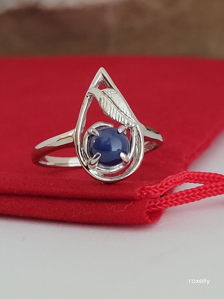 ❤️14k Size 5.75 Precious Solid White Gold Sapphire Star Ring!/ Anillo de Oro Blanco con 1 Zafiro Estrella! 👌🎁Post Tags: Anillo de Oro