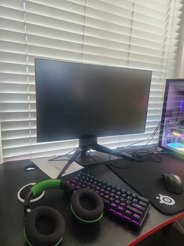 Alienware 240 Hz Super Gaming Monitor